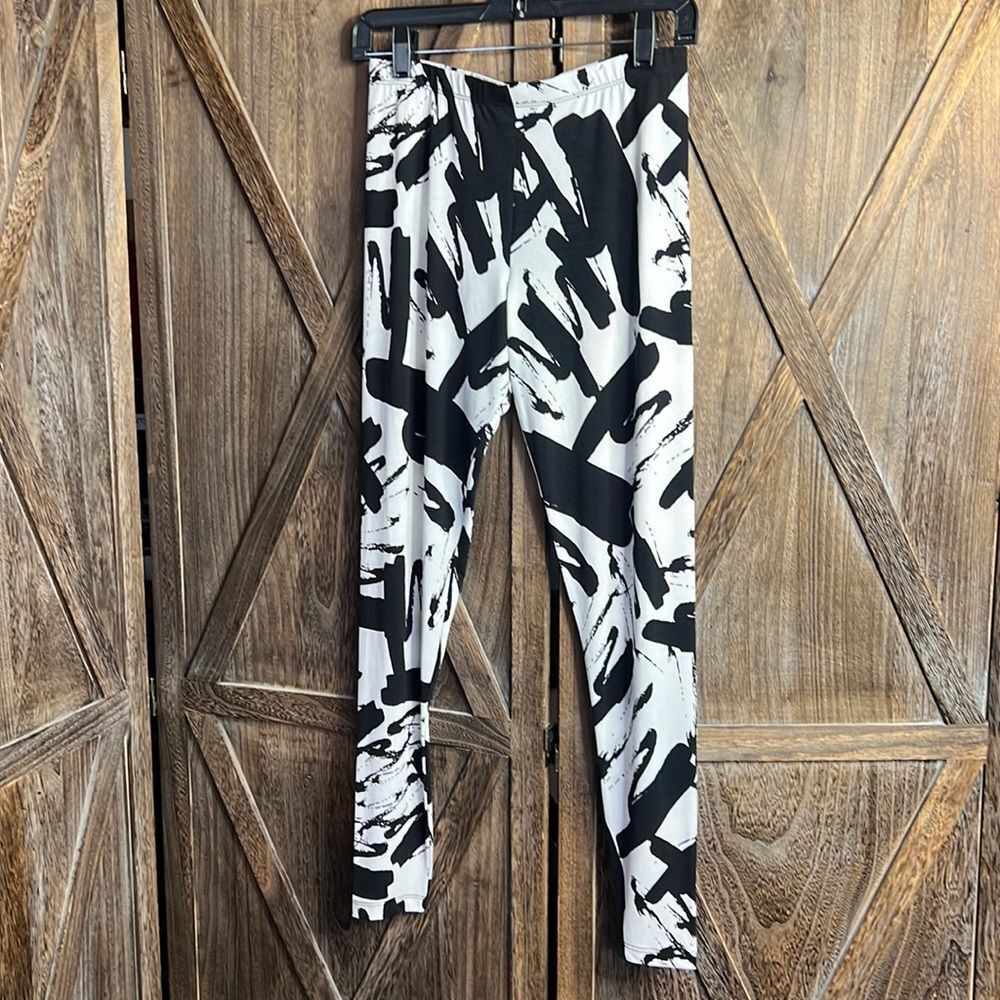 Chalet et Ceci pants NWT